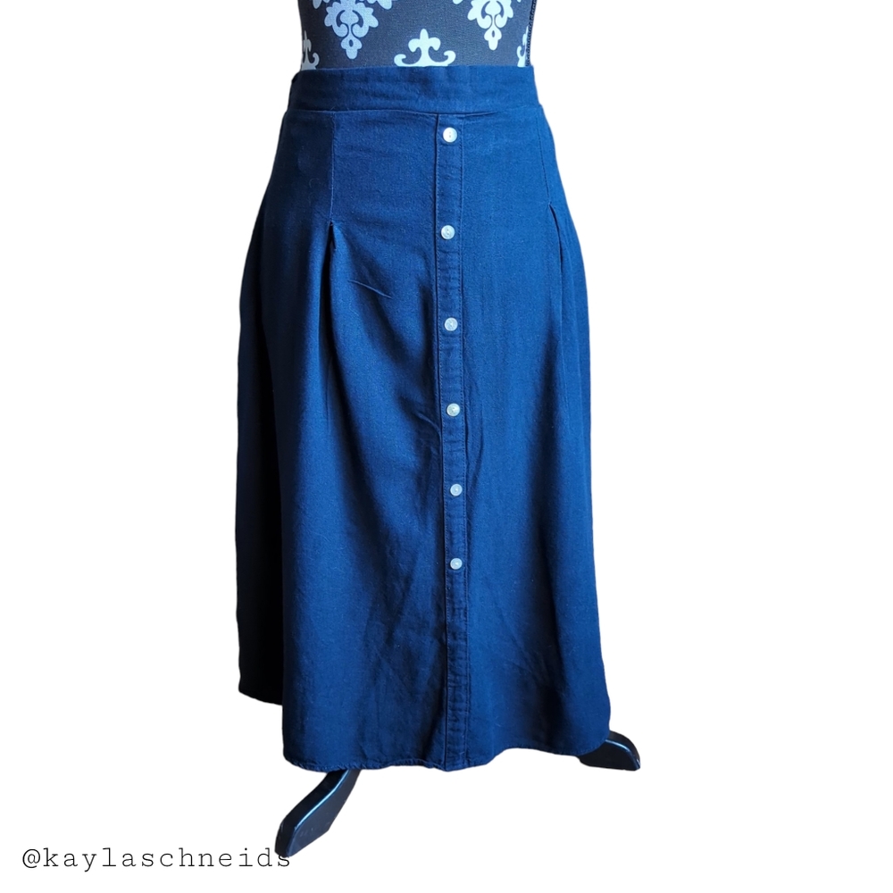 🌻2 for $20 | Linen Blend Vero Moda Mido Skirt with Button Detail & Pleats
